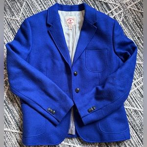 Brooks Brothers Red Fleece Jacket. Fits like a size 8